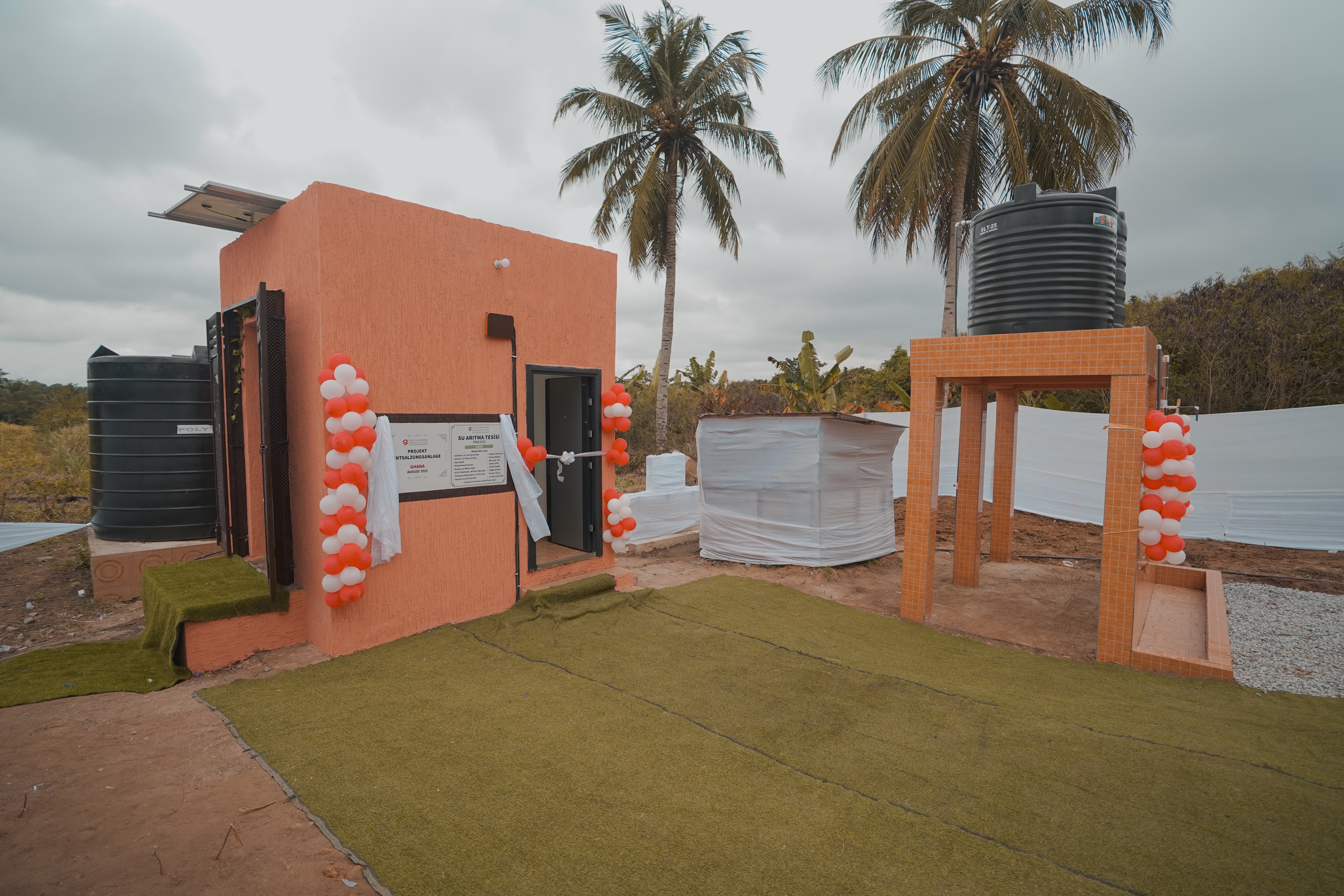 Eröffnung einer Entsalzungsanlage in Ghana